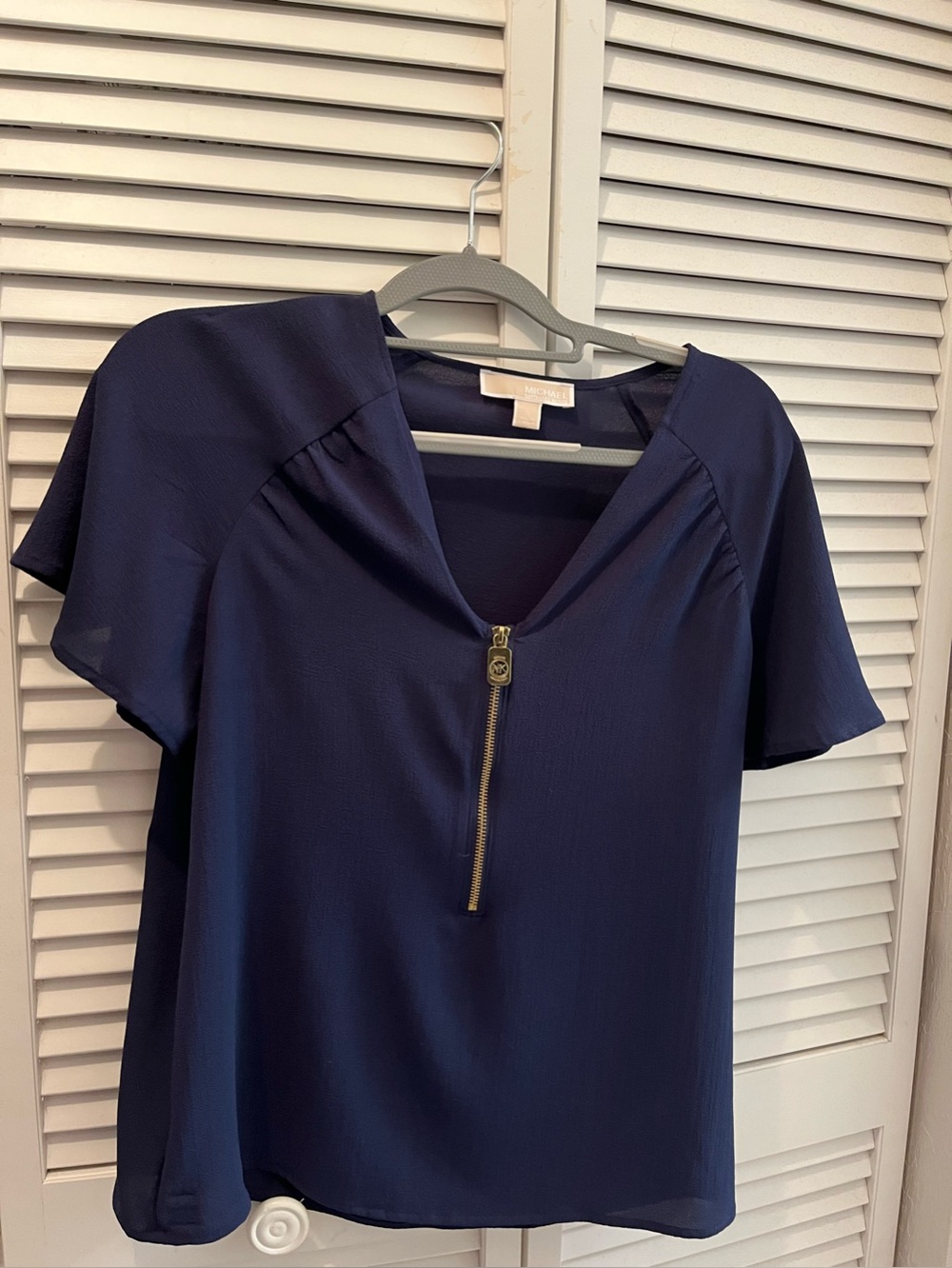 Michael Kors  Navy Blouse 
Gold Zipper Front Size Small